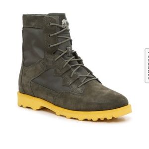 Sorel combat style boots